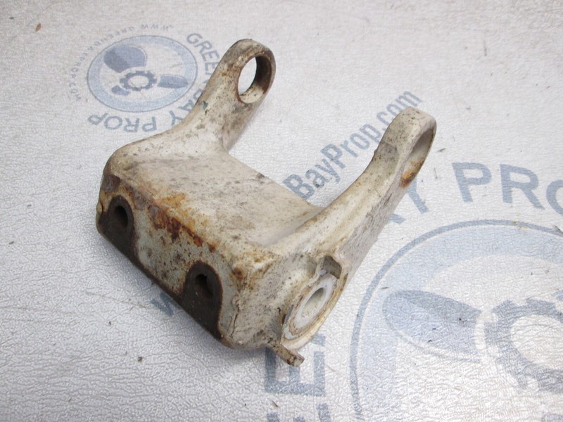 0910288 OMC Stringer 3.8 Stern Drive Power Steering Actuator to Housing Bracket