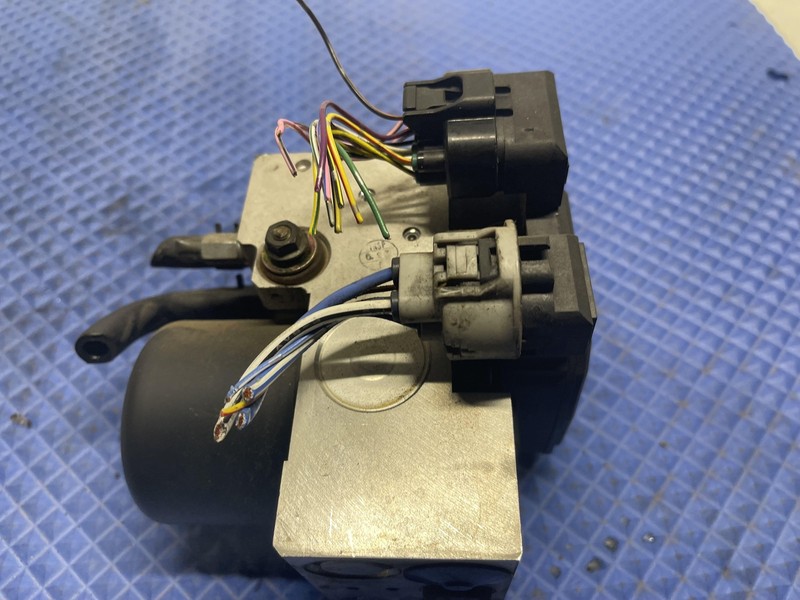1997-2000 Lexus SC400 ABS PUMP ASSEMBLY TESTED OEM