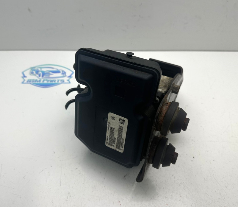 2011-2013 Dodge Durango ABS pump OEM 68138244AA