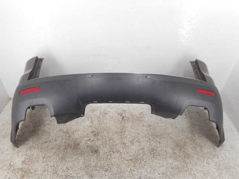 GMC Acadia Rear Bumper Cover W/ Rear Park Assist Opt UD7 OEM 2007-2012