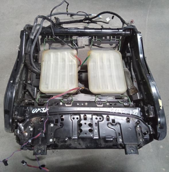 2007-2008 BMW 750i LH Front Power Seat Bottom Frame and Track Comfort w/ Active
