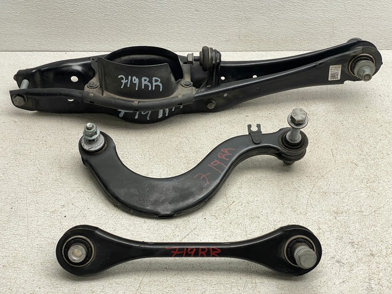 2015-2020 AUDI A3 REAR RIGHT PASSENGER SIDE CONTROL ARM SET OEM LOT719