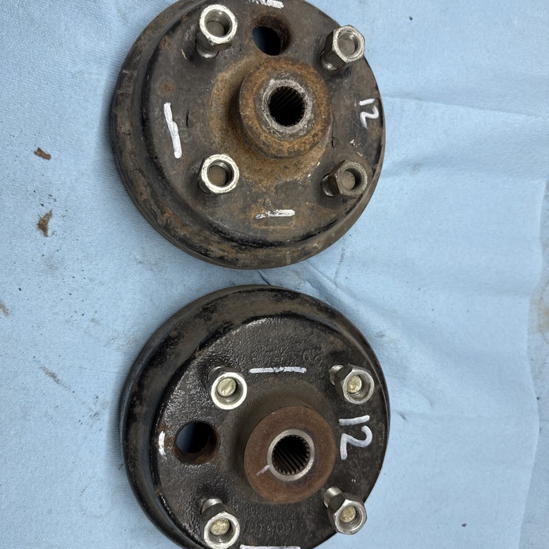 VINTAGE 1980’s - 1990’s EZGO MARATHON Rear Wheel Hubs Brake Drums 24 Spline 12