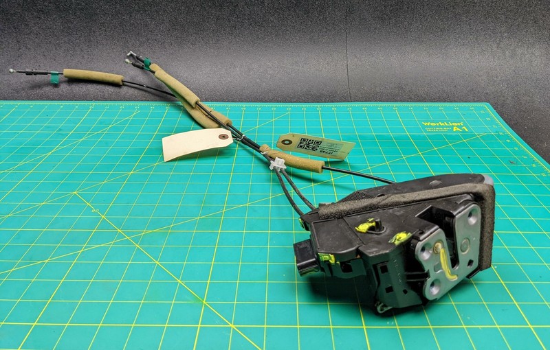 Rear Right Door Lock Latch 2013 Infiniti JX35 82500-3JA0A 2013-2015 2016 2017