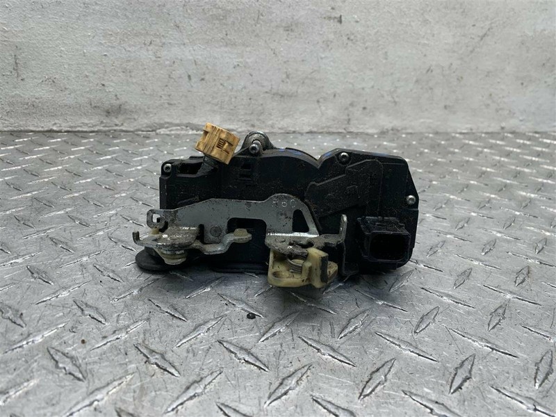 05-09 CHEVROLET EQUINOX PASSENGER REAR POWER DOOR LOCK ACTUATOR OEM 643.GM8L05