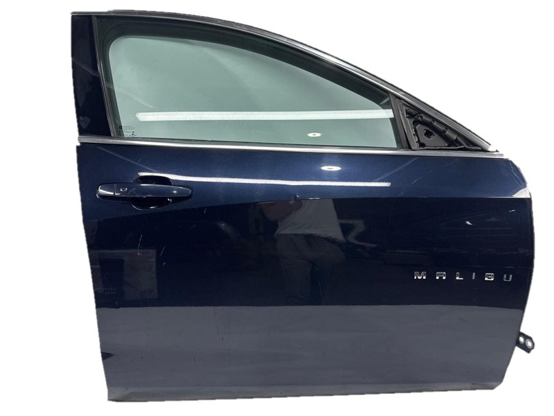 2016-2024 Chevy Malibu RH Passenger Front Door Assembly Navy Blue Dent Scratches