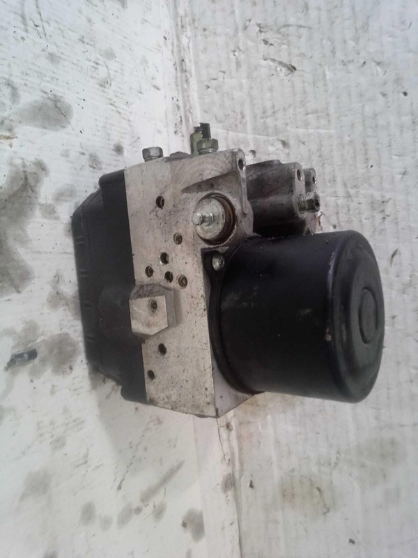 Used ABS Pump and Motor Assembly fits: 2008 Toyota Avalon Actuator and Pump Asse