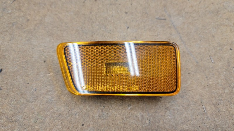 2021 2022 2023 FORD BRONCO SPORT FRONT BUMPER RIGHT MARKER LAMP OEM