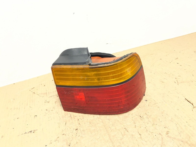 1990 to 1993 Honda Accord Coupe Right Passenger Rh Tail Light OEM AB9892 DW