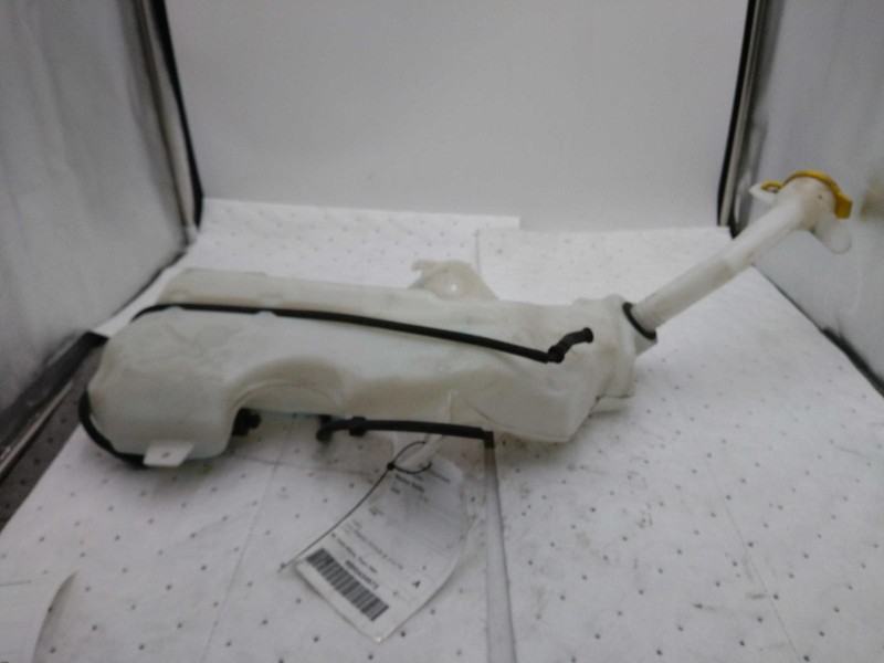 2020 Chrysler Voyager Washer Fluid Reservoir OEM White 3.6L 82K Miles