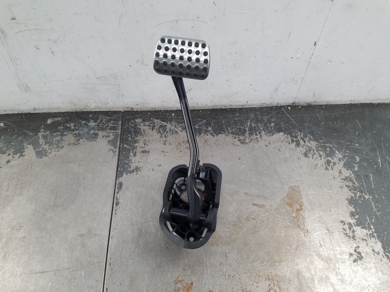 2017 Mercedes AMG C 63 S Brake Pedal Assembly #4347 i5
