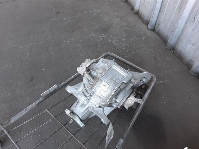 Mercedes 222 S450 Rear Differential Carrier 2.823 Ratio RWD 2223506106
