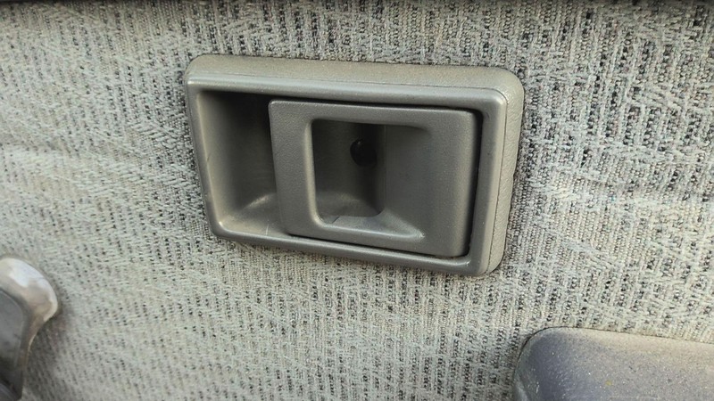 Inside Door Handle TOYOTA TACOMA 98 99 00 97 96 95