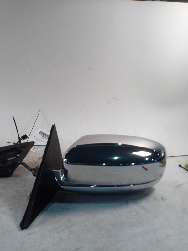 2011 Chrysler 300 Left Door Mirror Assembly Grey Used 265707 146K Miles