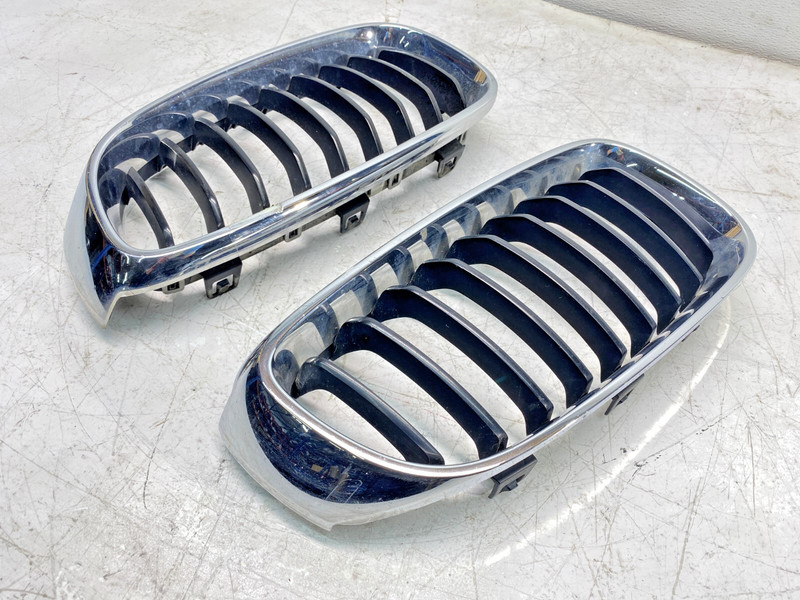 14-19 BMW F34 3 Series GT Front Left & Right Bumper Kidney Grille Chrome Set OEM