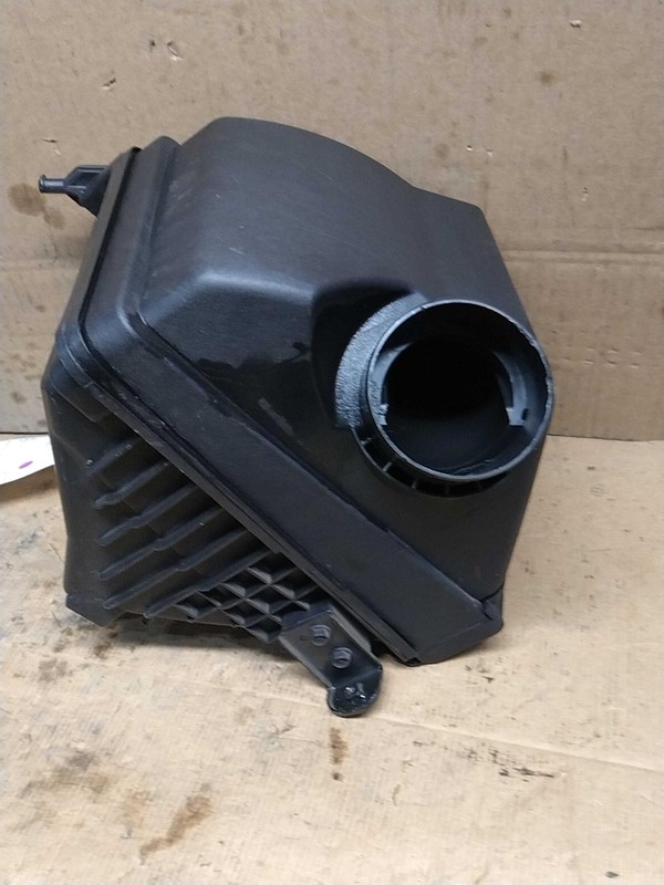 Used Air Cleaner Assembly fits: 2019 Kia Optima 1.6L turbo US market Grade A