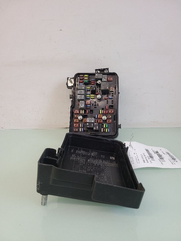 Fuse Box Engine Federal Emissions Opt NT7 Fits 12 EQUINOX 579827