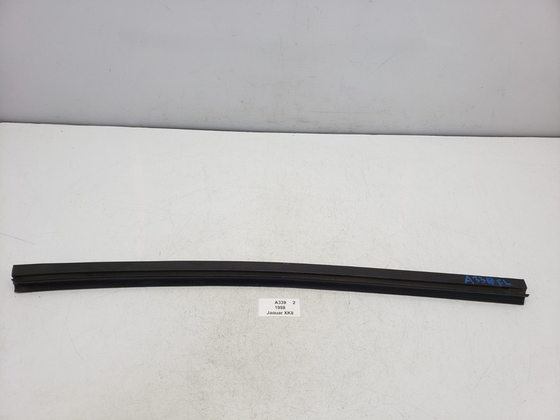 ✅97-04 OEM Jaguar XK8 Convertible Left Driver Side Door Window Weatherstrip Seal