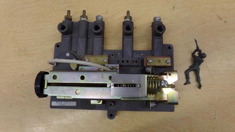 Pneumatic Receiver Model Number: RKSR 4000 9245 *FREE SHIPPING*