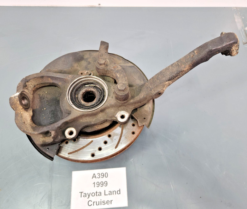 ✅ 98-07 OEM Toyota Land Cruiser J100 Front Right Passenger Spindle Knuckle Hub