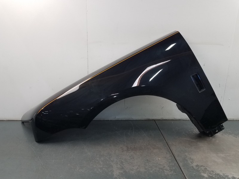 2019 - 2023 Rolls-Royce Cullinan Left Driver Fender - * #8000 Q8-5