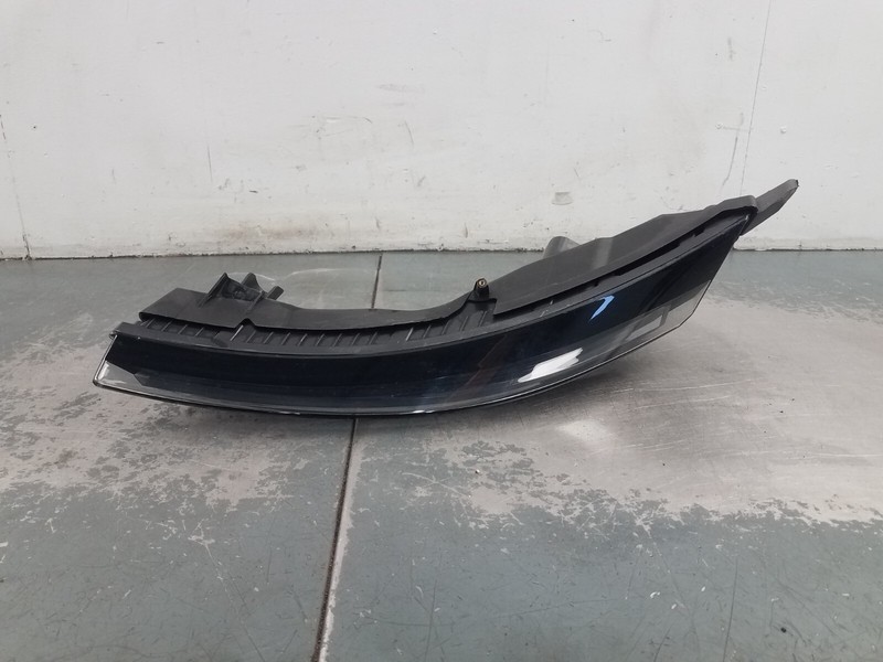 2021 McLaren 765LT Right Tail Light - * #5537 C7