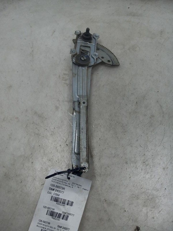 95-04 TOYOTA TACOMA R FRONT PASSENGER RIGHT WINDOW REGULATOR