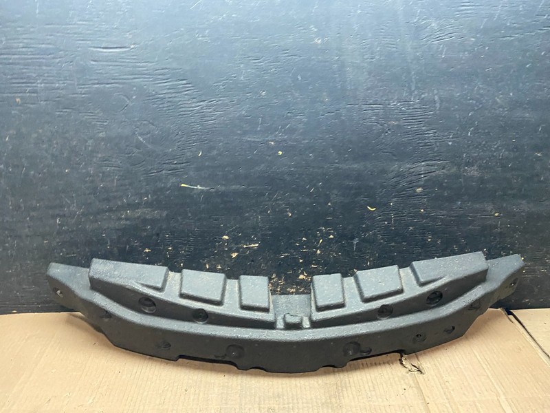 2011 to 2017 Buick Regal Front Center Bumper Absorber 13243353 W4895 DG