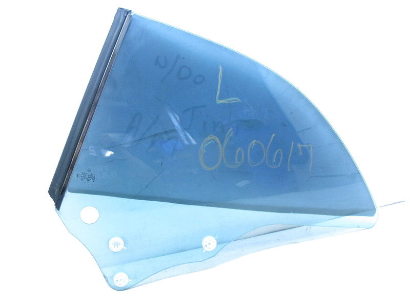 03-09 MERCEDES W209 CLK500 CLK320 CLK350 QUARTER WINDOW GLASS REAR LEFT 6617