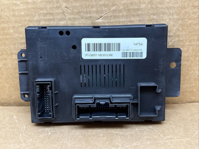 2016-2019 Ford Explorer Temperature Temp Climate Control Module GB5T-18C612-BE