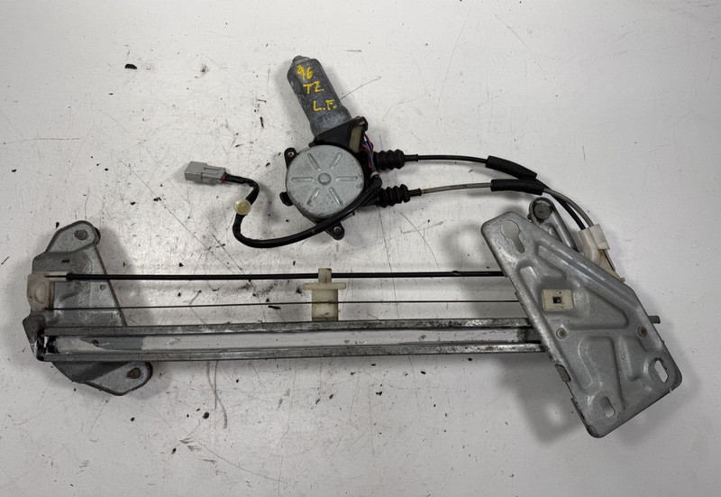 95-98 Acura TL Left Front Door Power Window Regulator Assembly 72250-SW5-A02 OEM