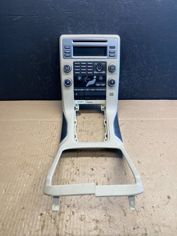 2008-2011 Volvo S80 XC70 Climate Control Radio Bezel Panel Trim Oem AC9112 DG