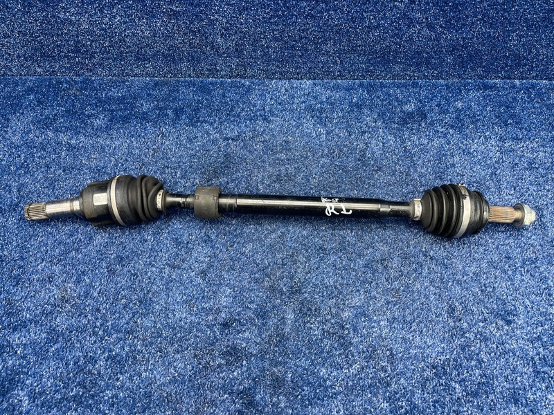 2017–2020 Fiat 124 Spider Rear Left Axle Shaft Drive OEM