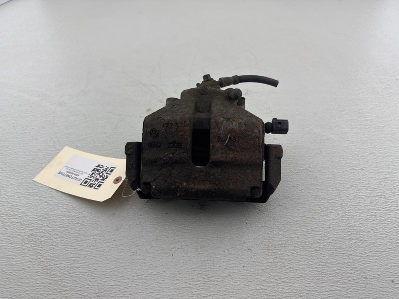 2010 - 2014 Volkswagen Jetta Sportwagen Front Left Brake Caliper OEM