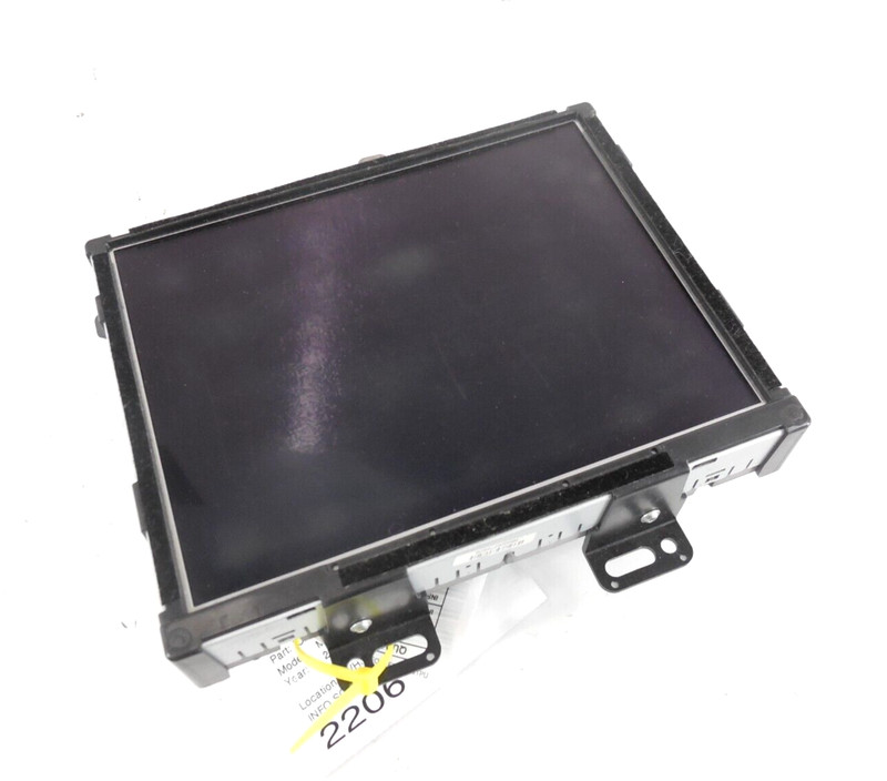 2017 17 Maserati Levante Information GPS Touch Display Screen OEM 670102581