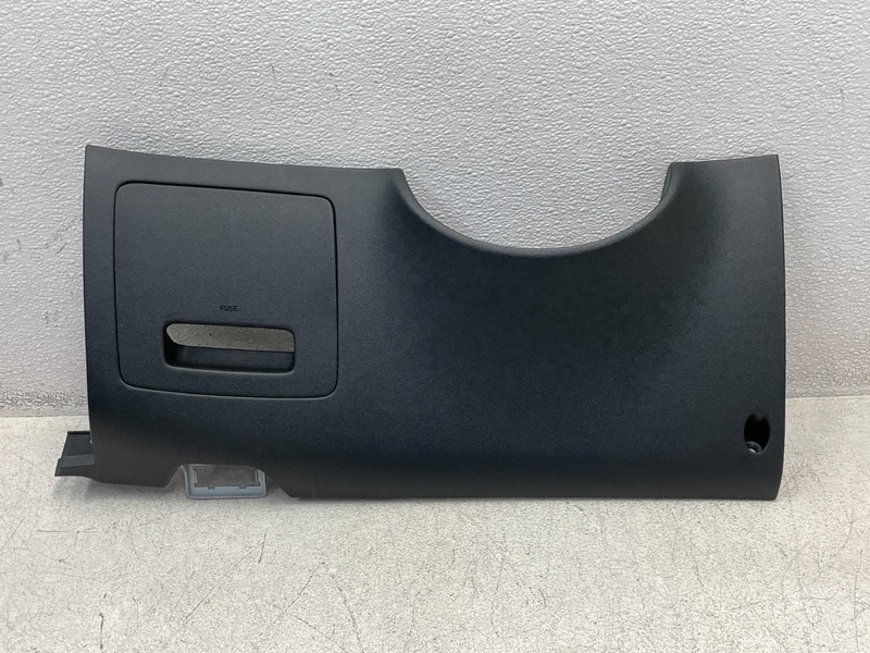 2024 2025 Hyundai Elantra Left Dashboard Lower Knee Bolster Trim Panel 1655 OEM