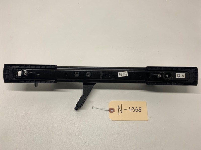 Tesla Y/3 Front Driver Side LH Hand Seat Rail Track Section 1101683-00 4368 U21