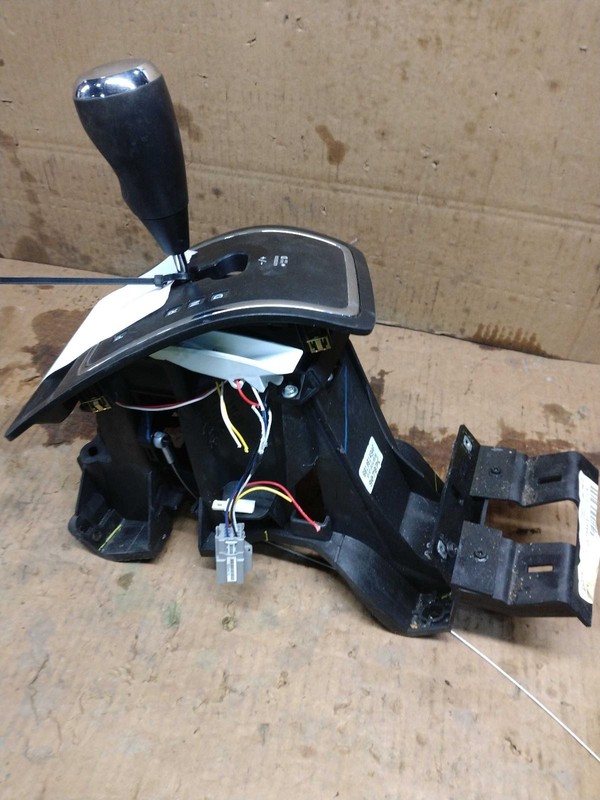 2017 Jeep Patriot Automatic Transmission Shift Lever Assembly - 2.4L - Blue