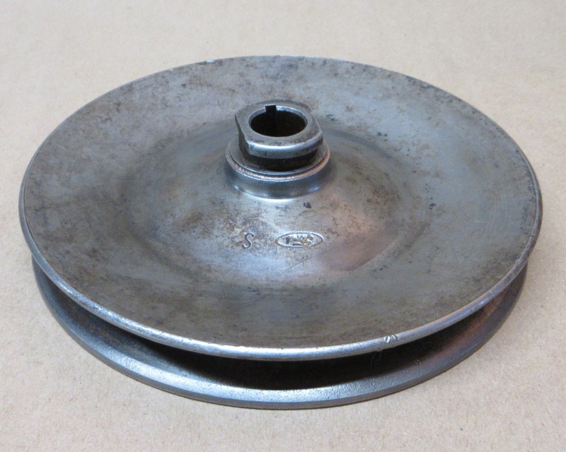 USED OEM POWER STEERING PUMP PULLEY D2VR-AA FOR 1972-74 FORD LINCOLN