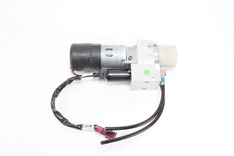 MERCEDES ML Liftgate Tailgate Hydraulic Pump Motor OEM 2006 - 2009