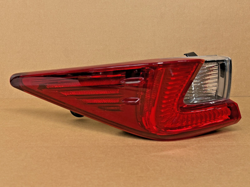 ⭐NICE! 2015-2019 LEXUS RC300 RX350 LEFT DRIVER SIDE TAILLIGHT TAILAMP OEM