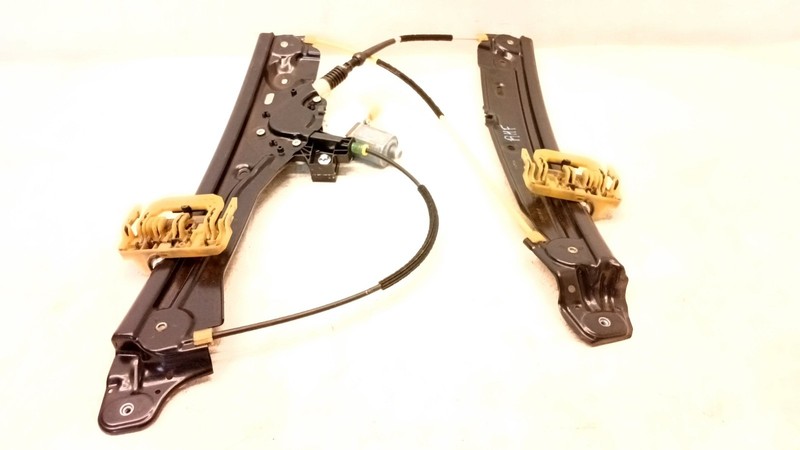 09-15 BMW F01 F02 750i 740Li WINDOW REGULATOR RIGHT PASSENGER FRONT OEM 071625