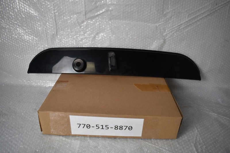 GMC YUKON DENALI REAR END SPOILER RETAINER 2015-2020 OEM 22892617