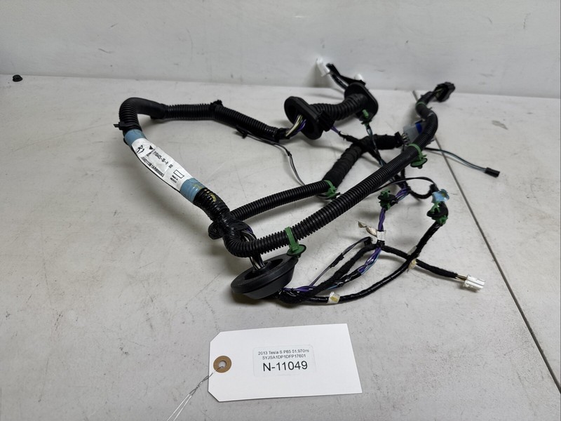 Tesla Model S 13-16 REAR DOOR ELECTRICAL HARNESS LEFT DRIVER 100442500 11049 B13