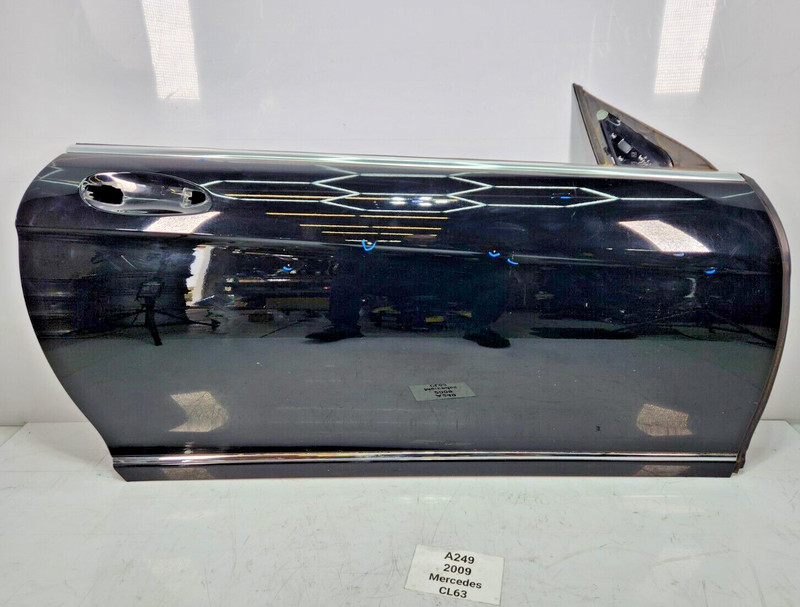 ✅ 07-14 OEM Mercedes C216 CL63 AMG Front Right Passenger Door Shell Black NOTE*