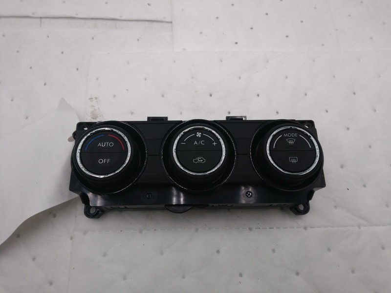 2015 Subaru Forester A/C Selector Switch OEM 72311SG160 Used 135K Miles