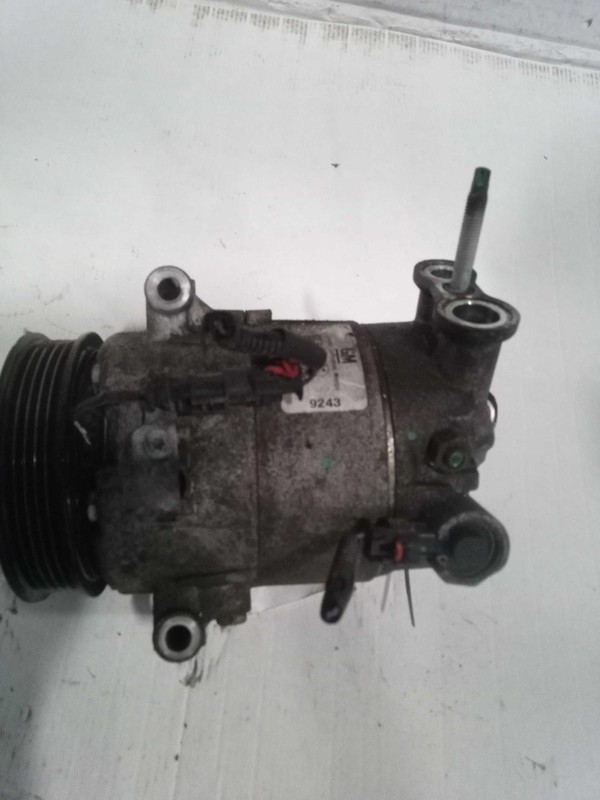 2019 Chevrolet Equinox A/C Compressor OEM 53000 Miles 84635623 84666664