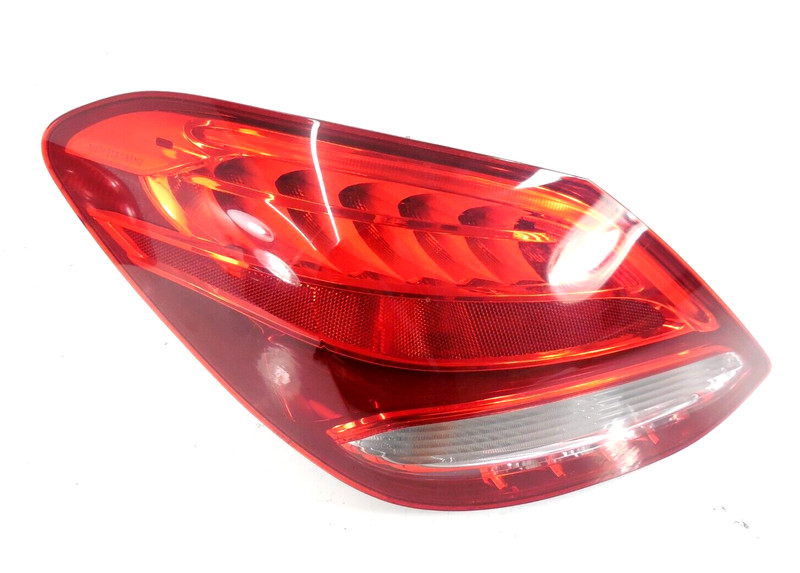 2015-2018 Mercedes-Benz C300 Sedan Tail Light Lamp Driver Left LH OEM LED