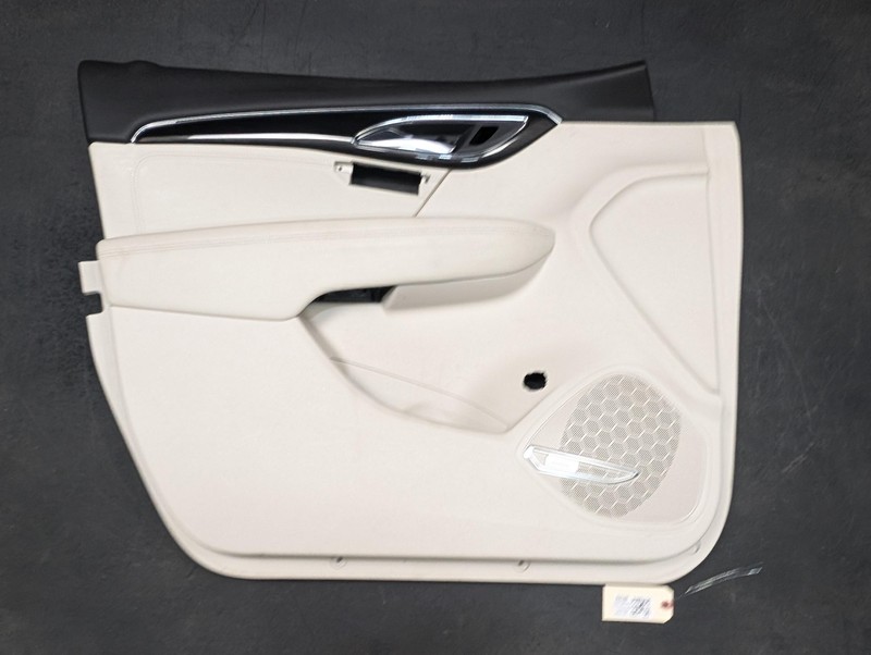 Front Left Door Trim Panel 2022 Buick Envision 2023