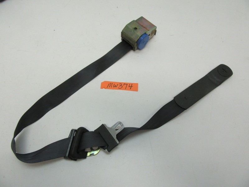 1996 96 CAVALIER SUNFIRE RIGHT FRONT SHOULDER SEATBELT SEAT BELT R RH RF HARNESS